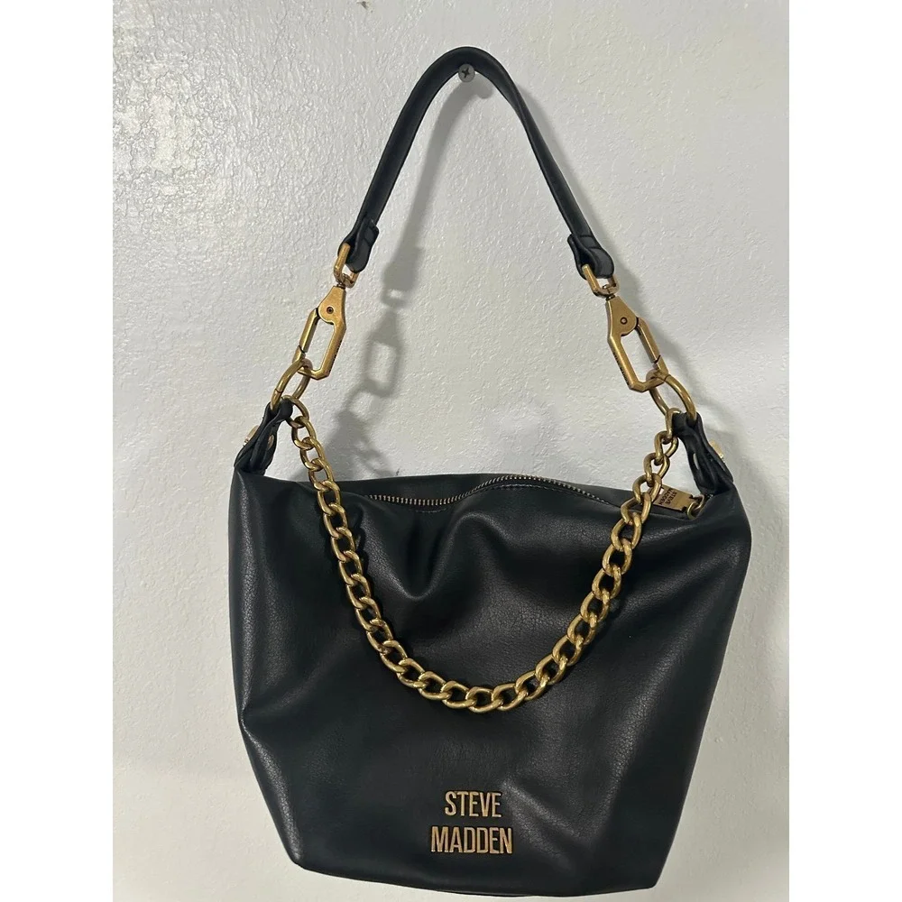 Steve‎ Madden Black Faux Leather Shoulder Bag Gold Chain Accent